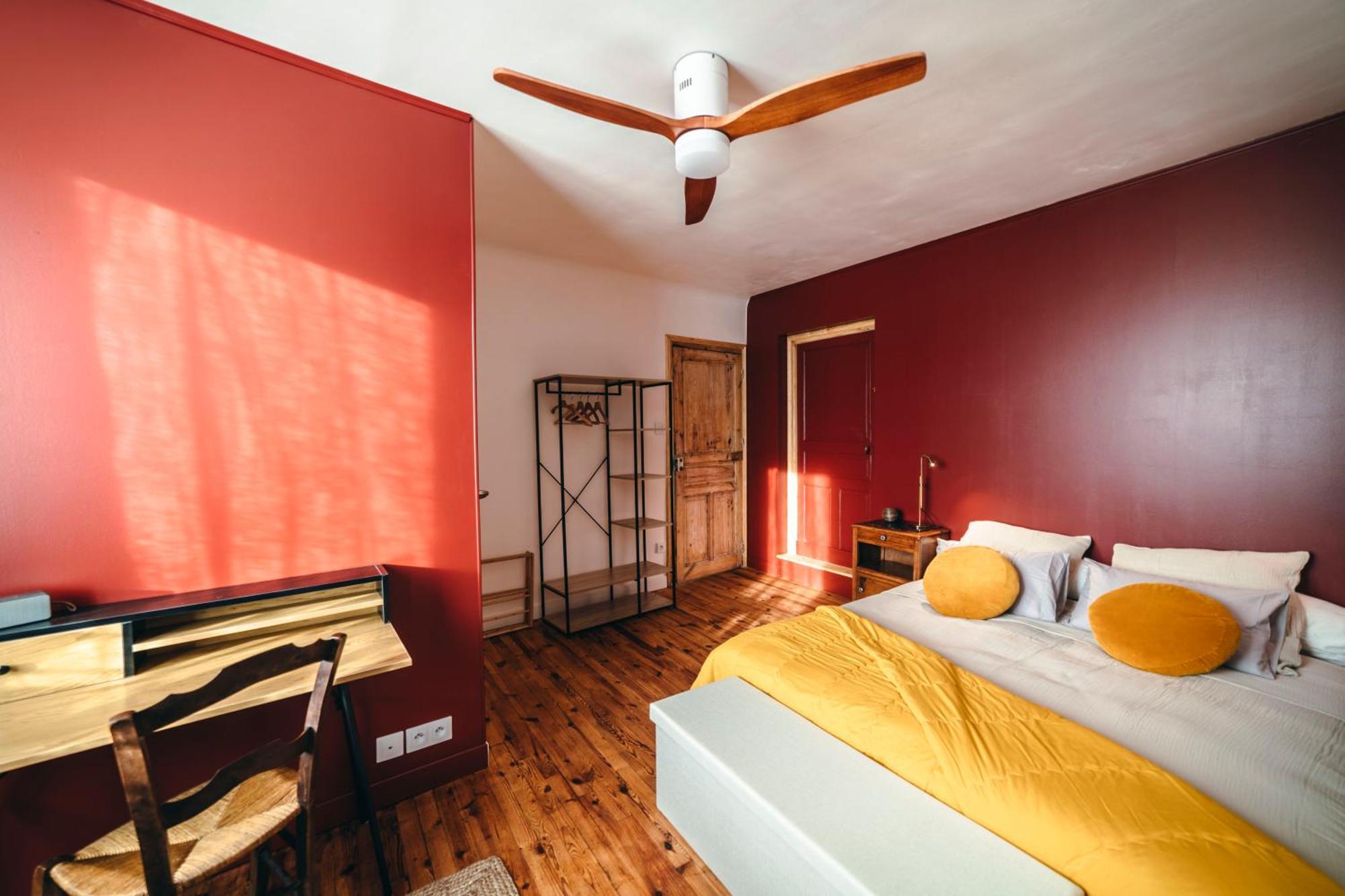 Appartement Cosy Au Coeur Du Village - Le Segala Montbazens Luaran gambar