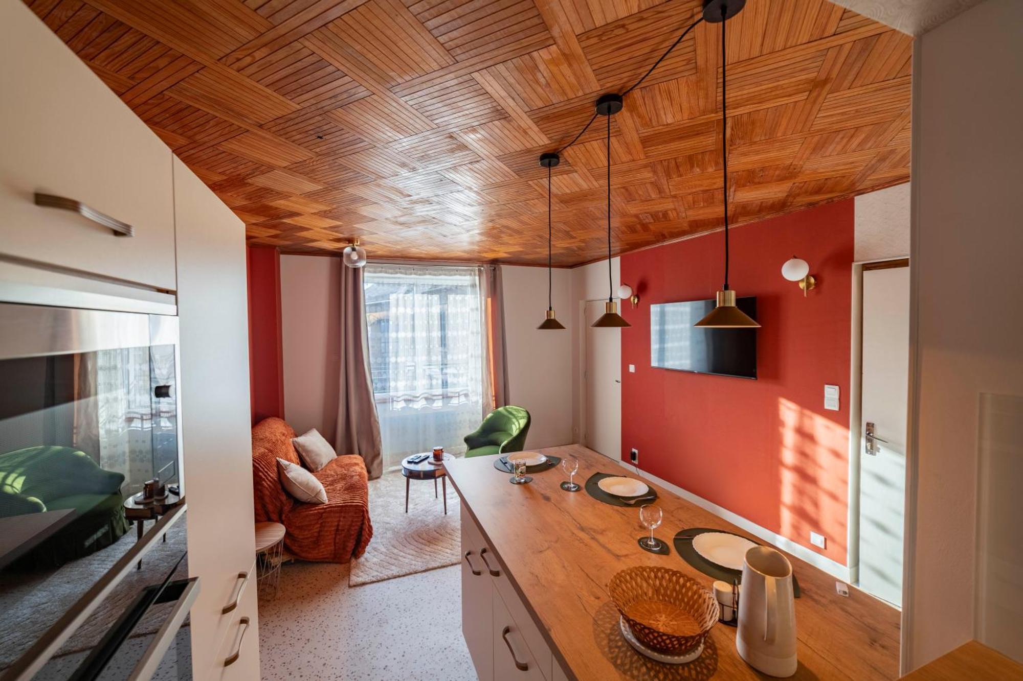 Appartement Cosy Au Coeur Du Village - Le Segala Montbazens Luaran gambar